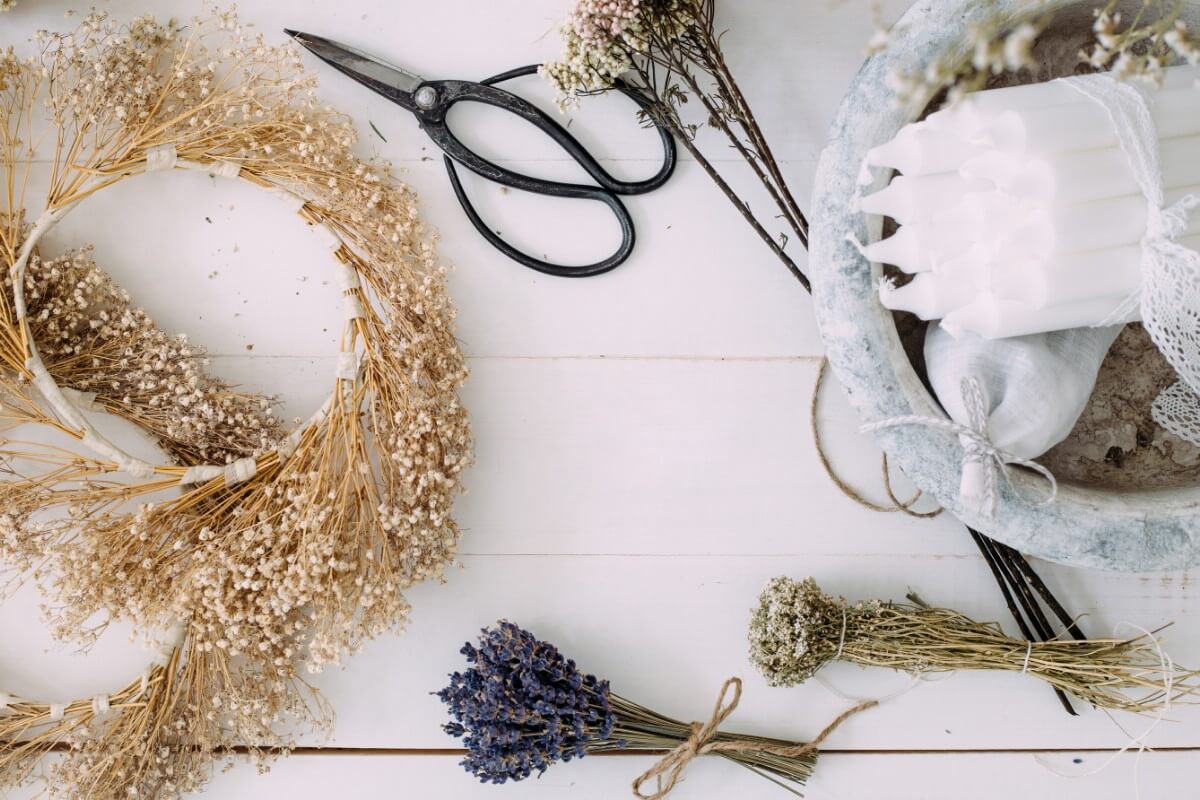 dried herb bundles and crafts