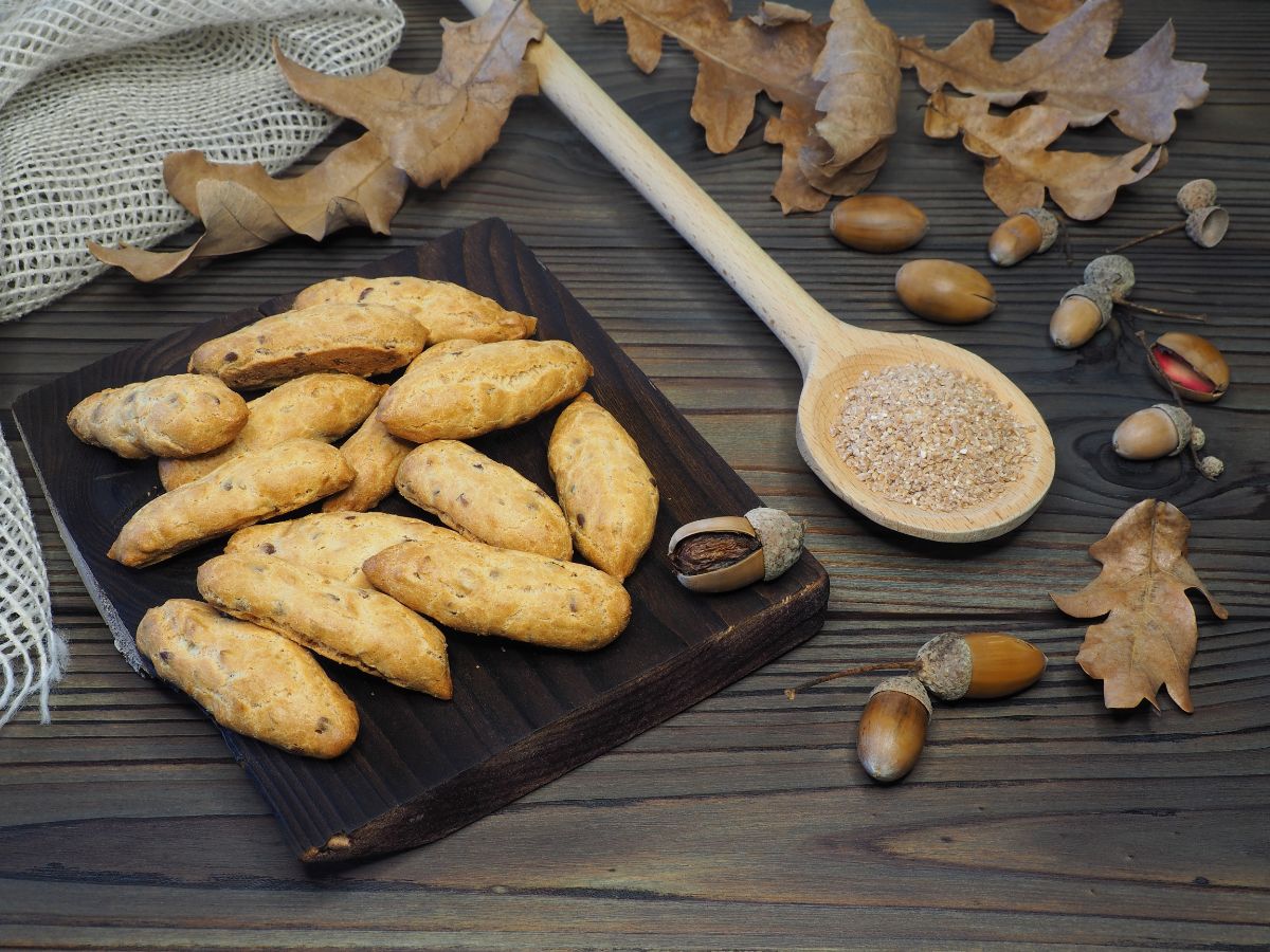 Baked goods made with foraged acorns