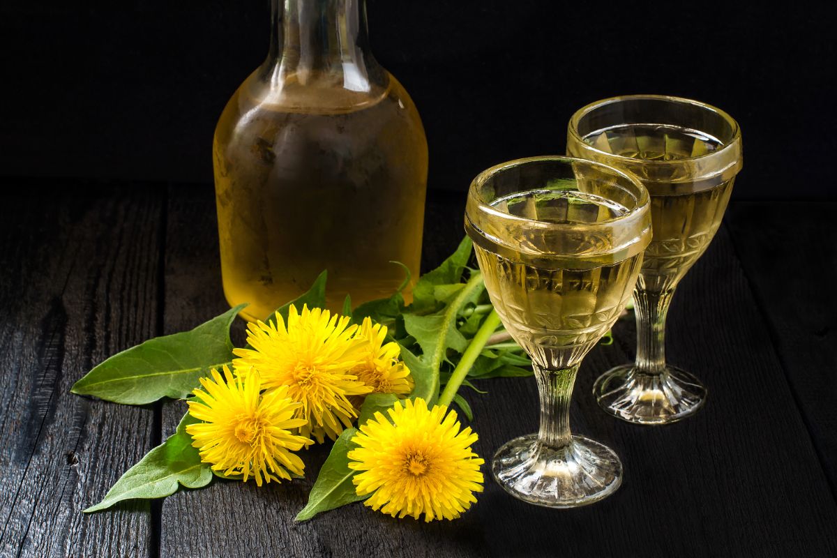 Dandelion white wine