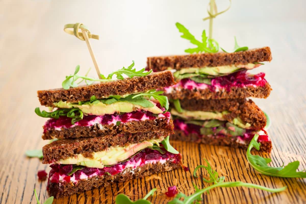 Beet sandwiches with avocado