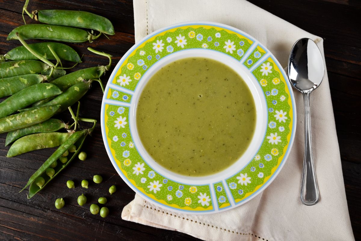A bowl of pea pod soup