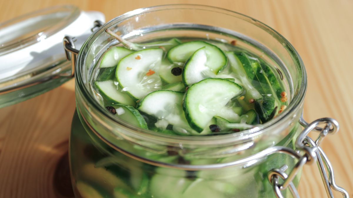 A bail-top jar of refrigerator pickles