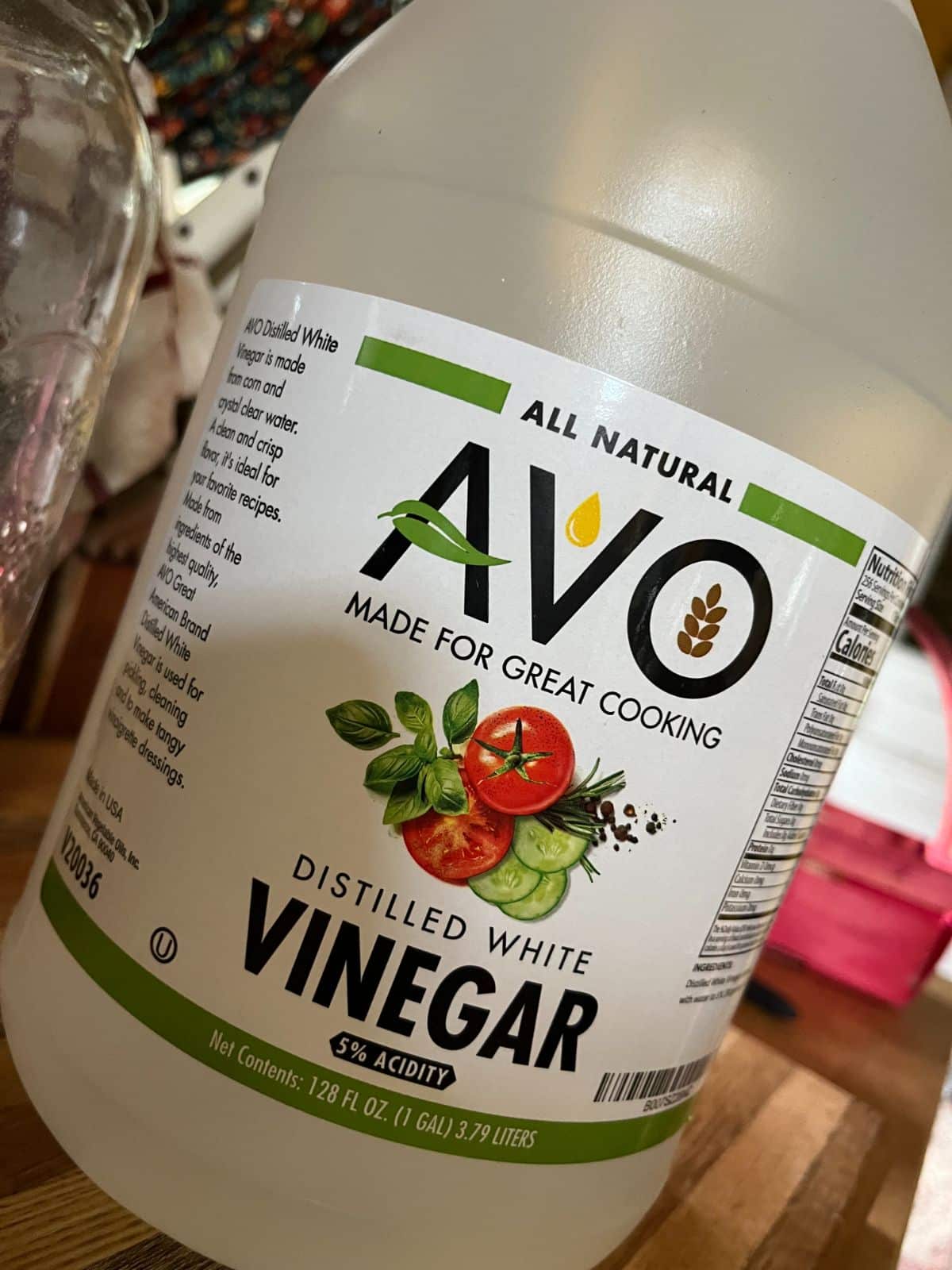 5% distilled white vinegar