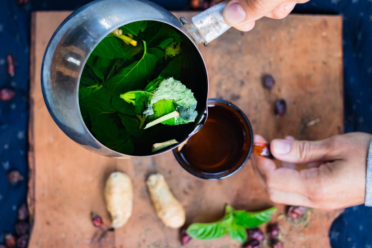 Steeped mint water for jelly