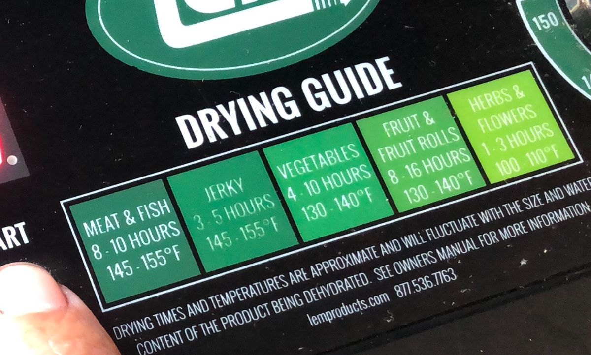 Temperature settings on a dehydrator