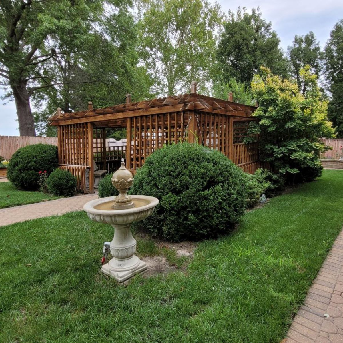 A beautiful backyard garden.