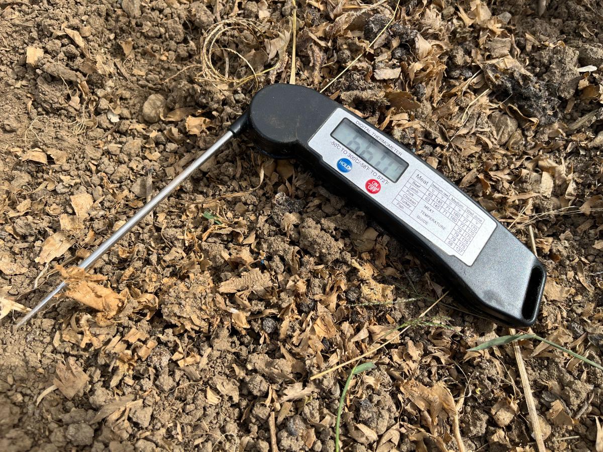 Probe soil thermometer