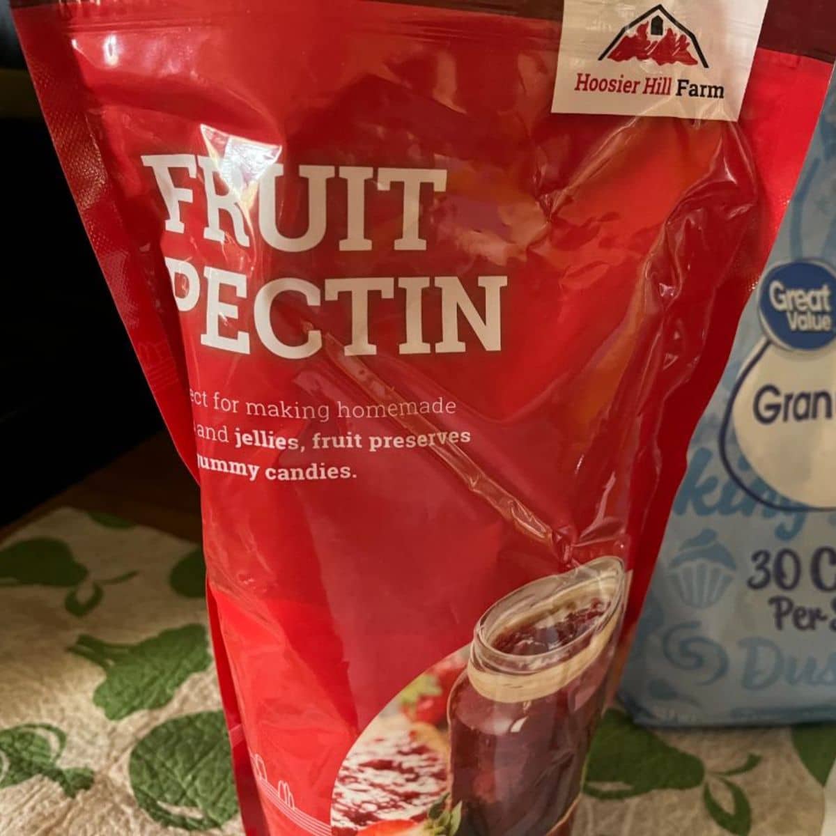 A package of fruit pectin