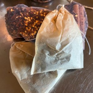 Nice Smelling Anti Rodent Bags With Simple Kitchen Spices