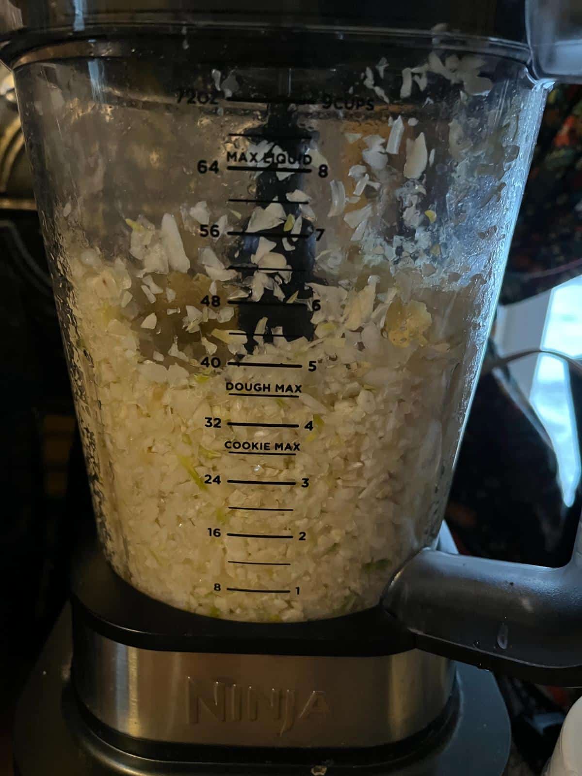 Chopped garlic cloves in a blender