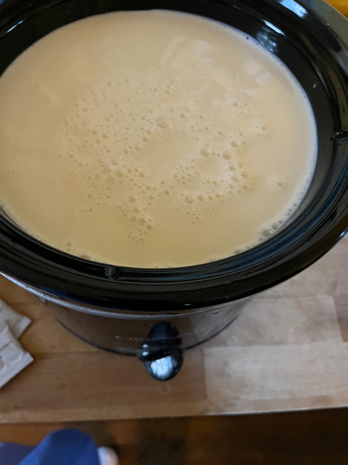 Making yogurt in a crock pot