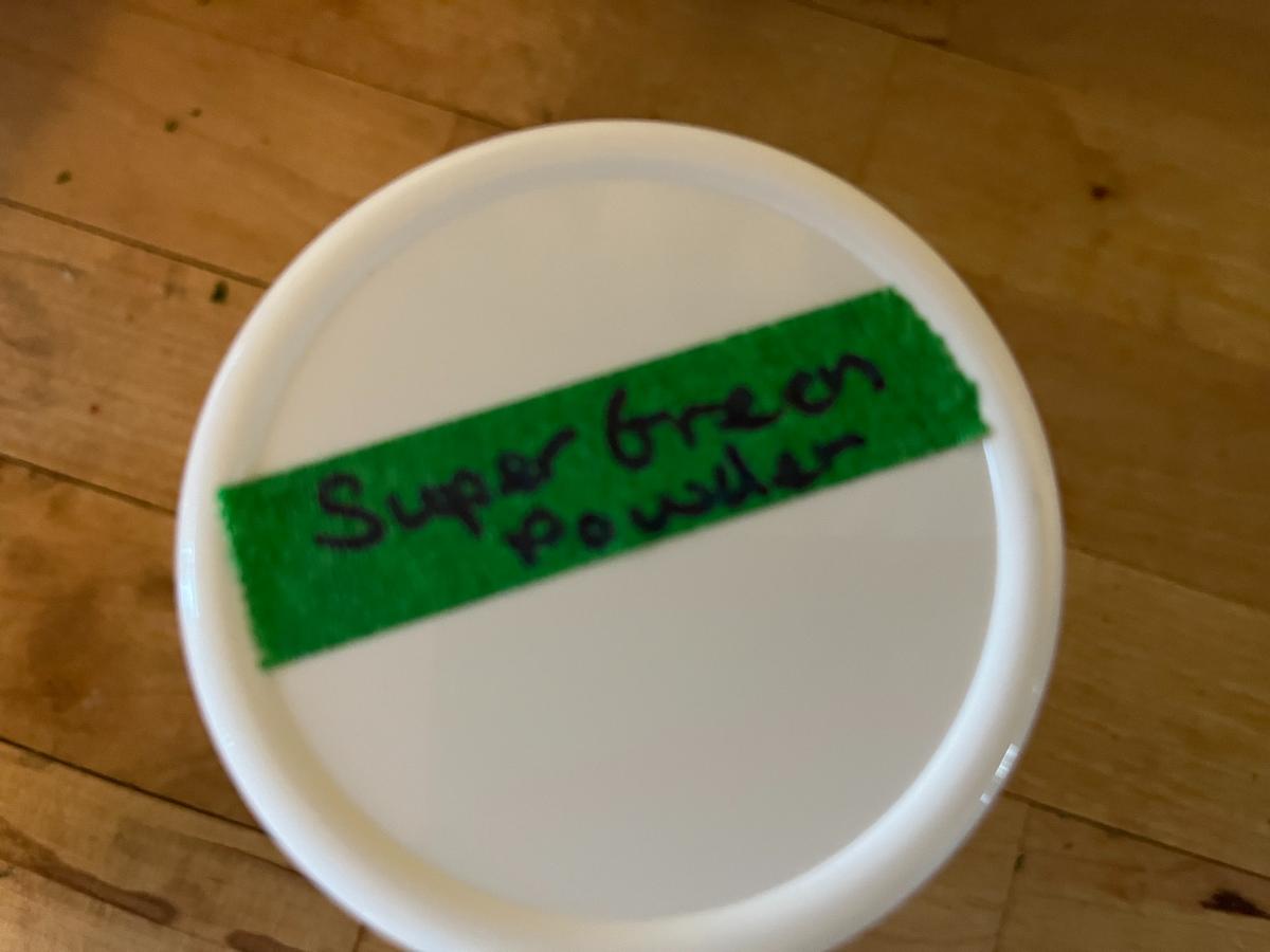 Labeled dried green super powder