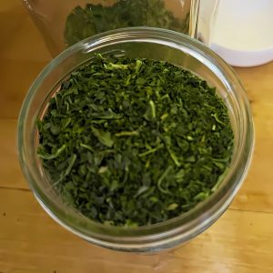 DIY Super Green Powder in a jar