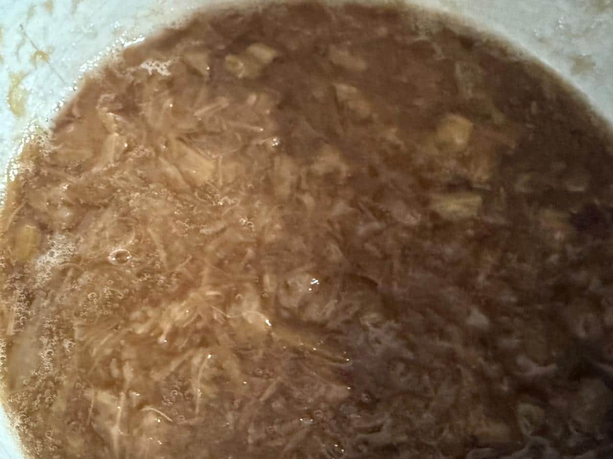 Finished rhubarb sauce