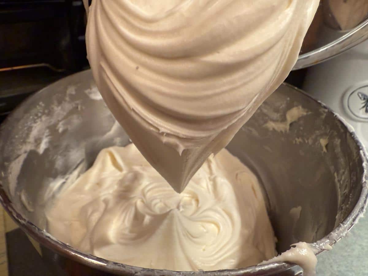 Whipped cream cheese filling for pumpkin Whoopie pies